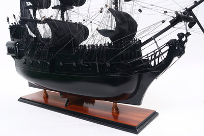 Svarta pärlan modell av piratskepp - Längd 89cm - BP80R