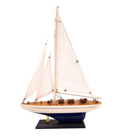Trämodell av yacht Höjd 42cm – M1