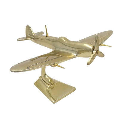 Modell av jaktplanet Spitfire - legendariskt flygplan från andra världskriget – SPIM