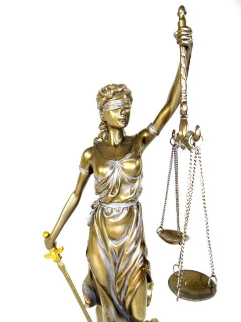 Themis-figur 35 cm - Present till jurist eller domare - MC-90037