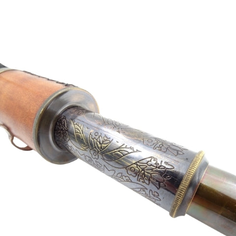 Retro mässingstubkikare med läder och rem - Replik - NC1596
