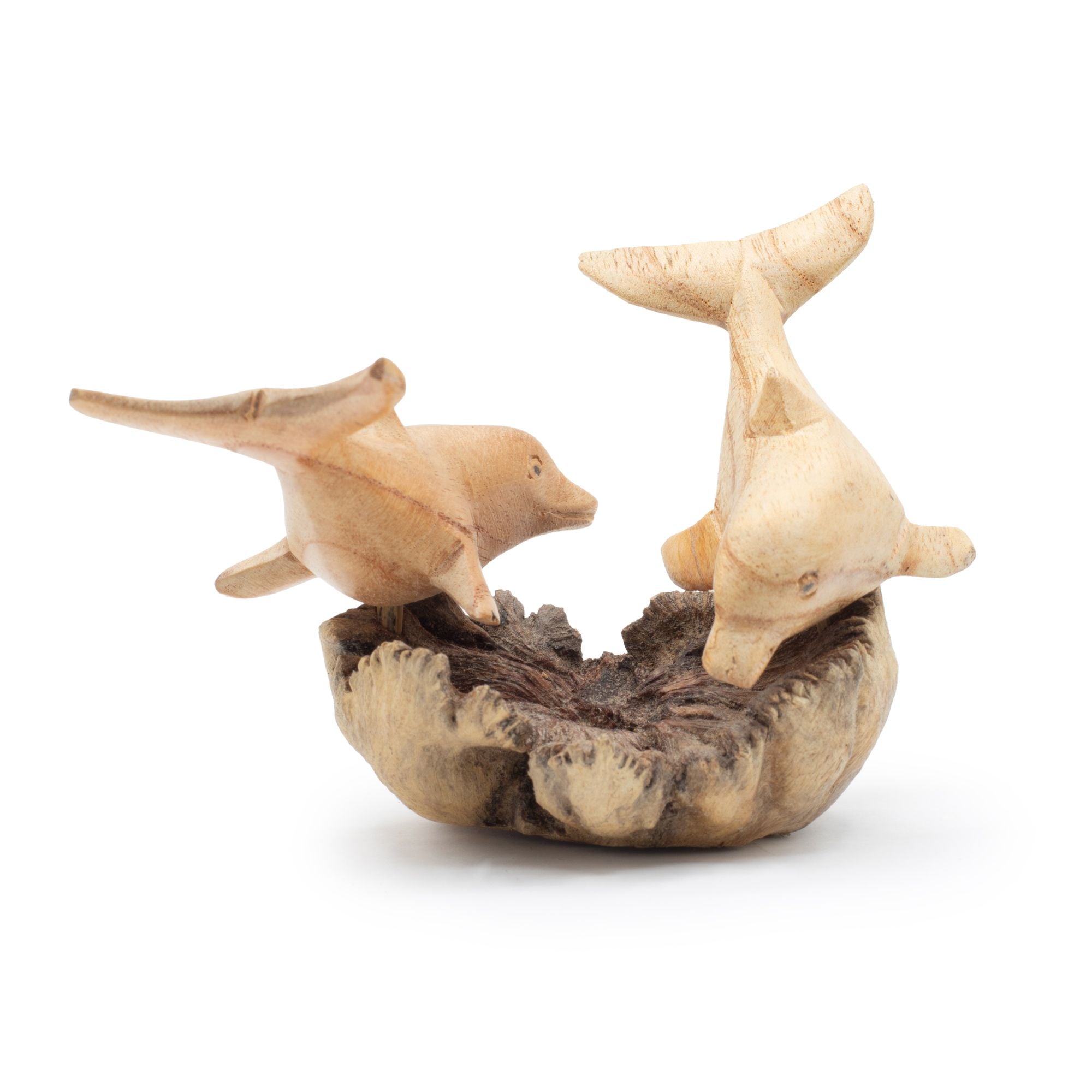 Handgjord skulptur i parasitträ