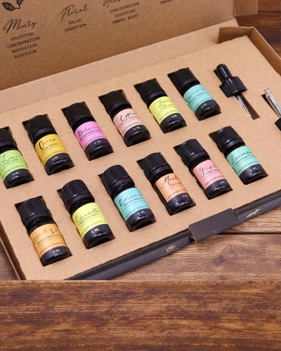 Letnia Energia Natury – lyxig uppsättning med 12 eteriska oljor à 5 ml med droppipetter