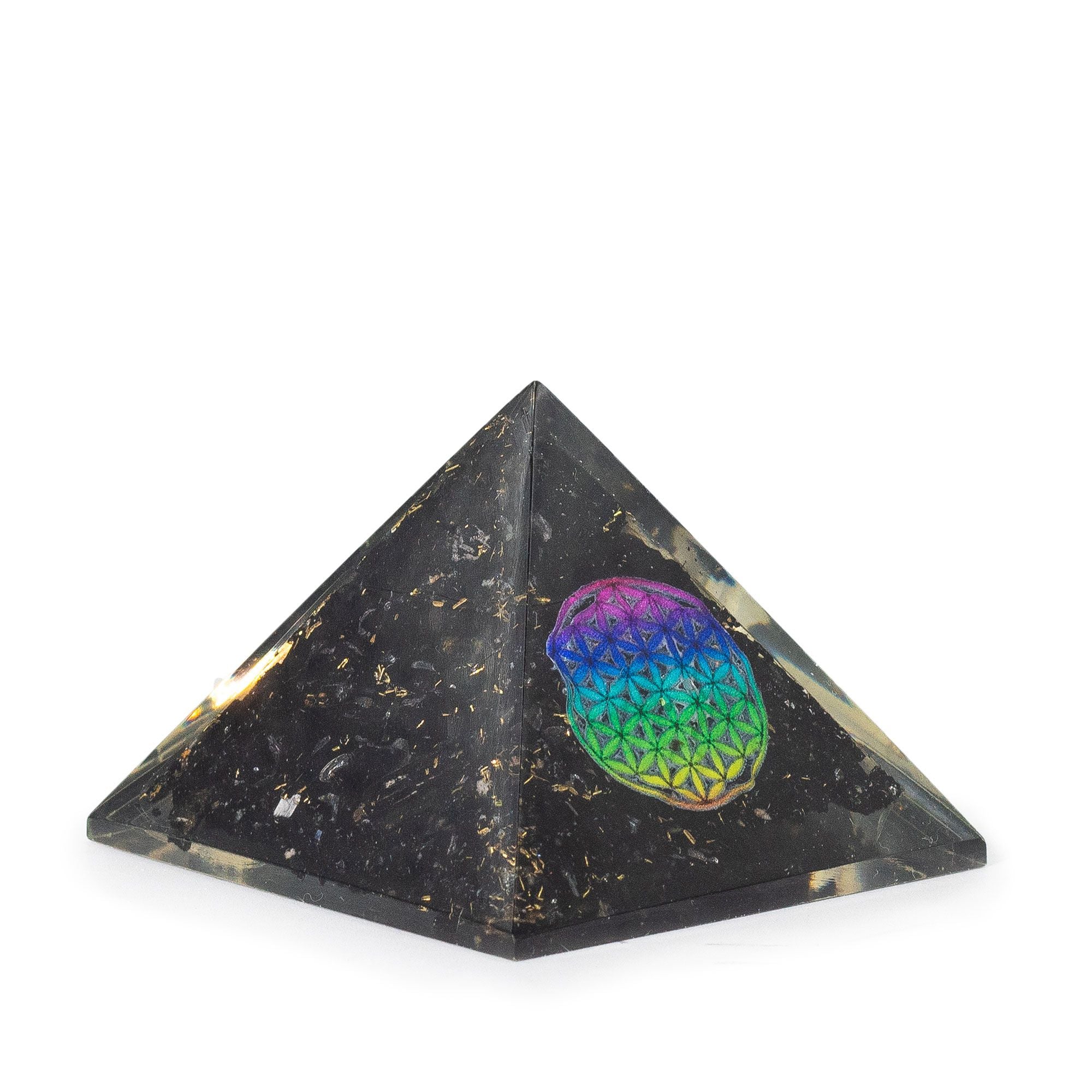 Orgonitpyramid av svart turmalin 5,5x4,5 cm med livets blomma