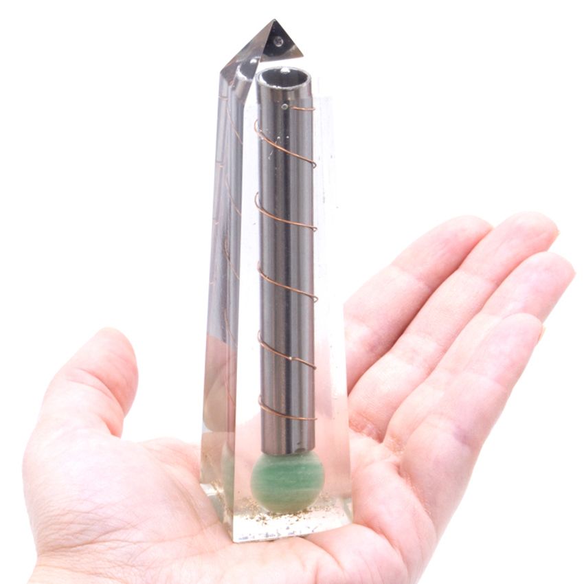Orgonitkraftobelisk med grön aventurin