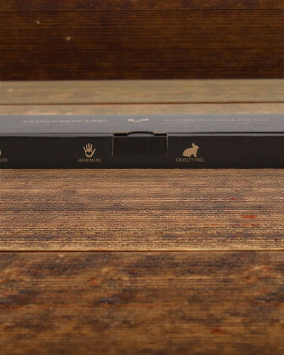 Naturens våruppvaknande – lyxig sats med 12 eteriska oljor 5 ml med pipetter