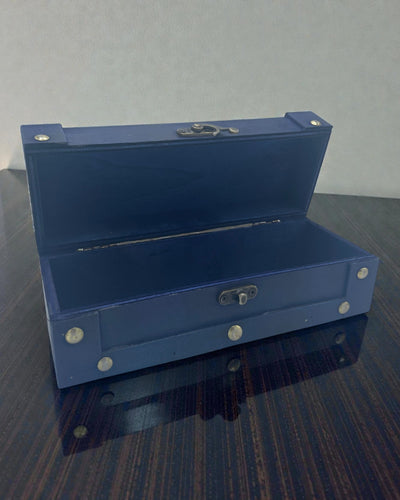 Slank havsark – lång blå låda