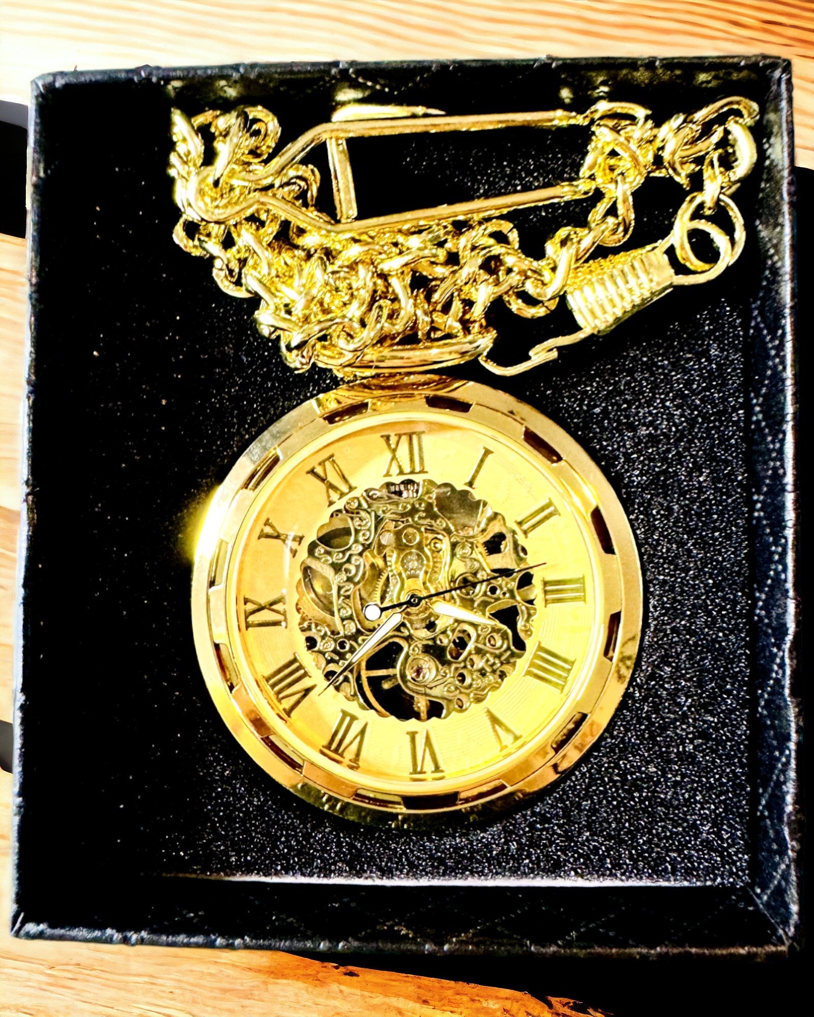 Retro Fickur – Mekanisk Lyx i Vintage-stil färg guld, personalisering med gravyr
