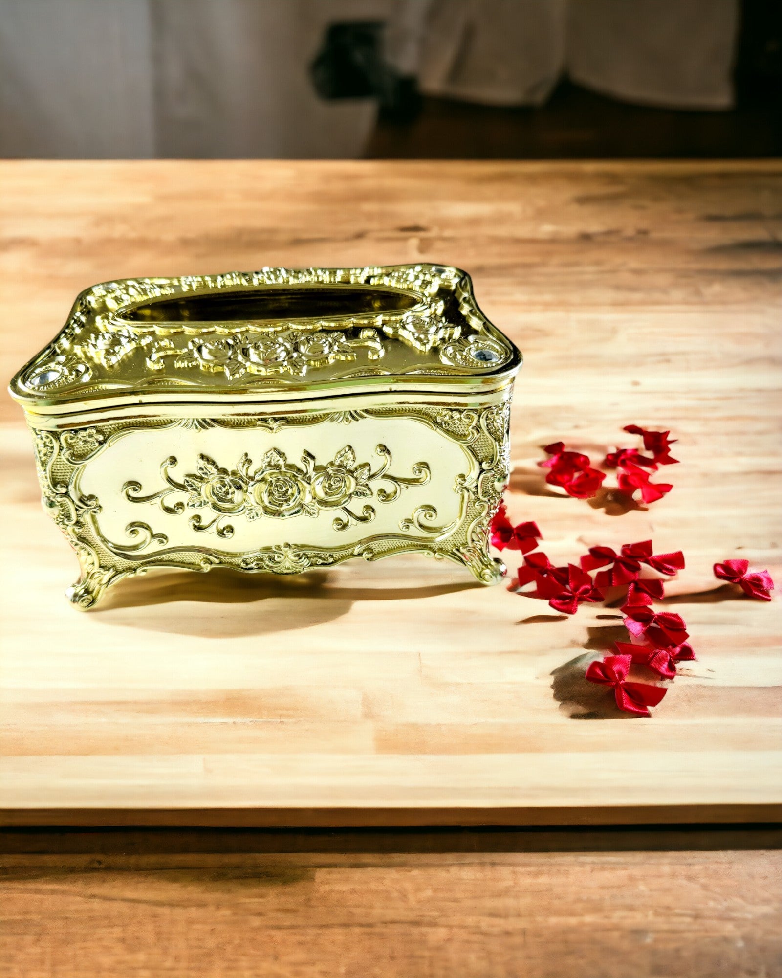 Elegant Låda för Näsdukar med Präglade Blommor - Servetthållare