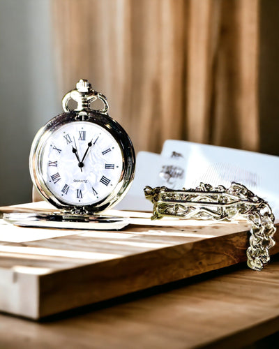 Klassisk Fickur med Romerska Siffror och Kedja, Kvarts, Stålglans - silverfärg