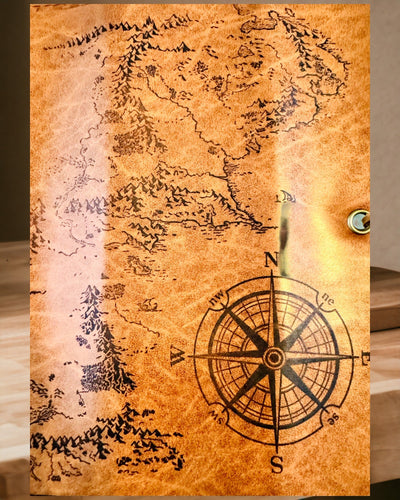 Retro mörkbrun läderpenna med skattkarta-motiv - Elegant väska för förvaring av skrivskatter