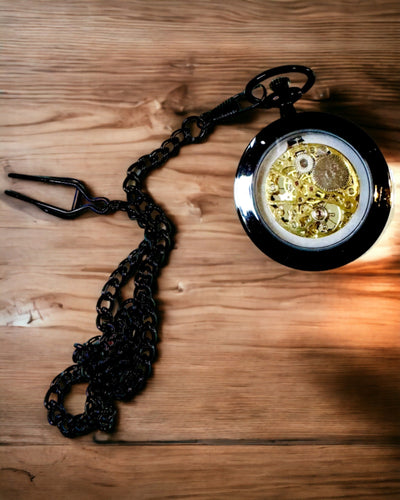 Mekanisk Fickur i Retro Stil, Vattentät, Halvautomatisk - färg Svart - Perfekt som Present, gravyr