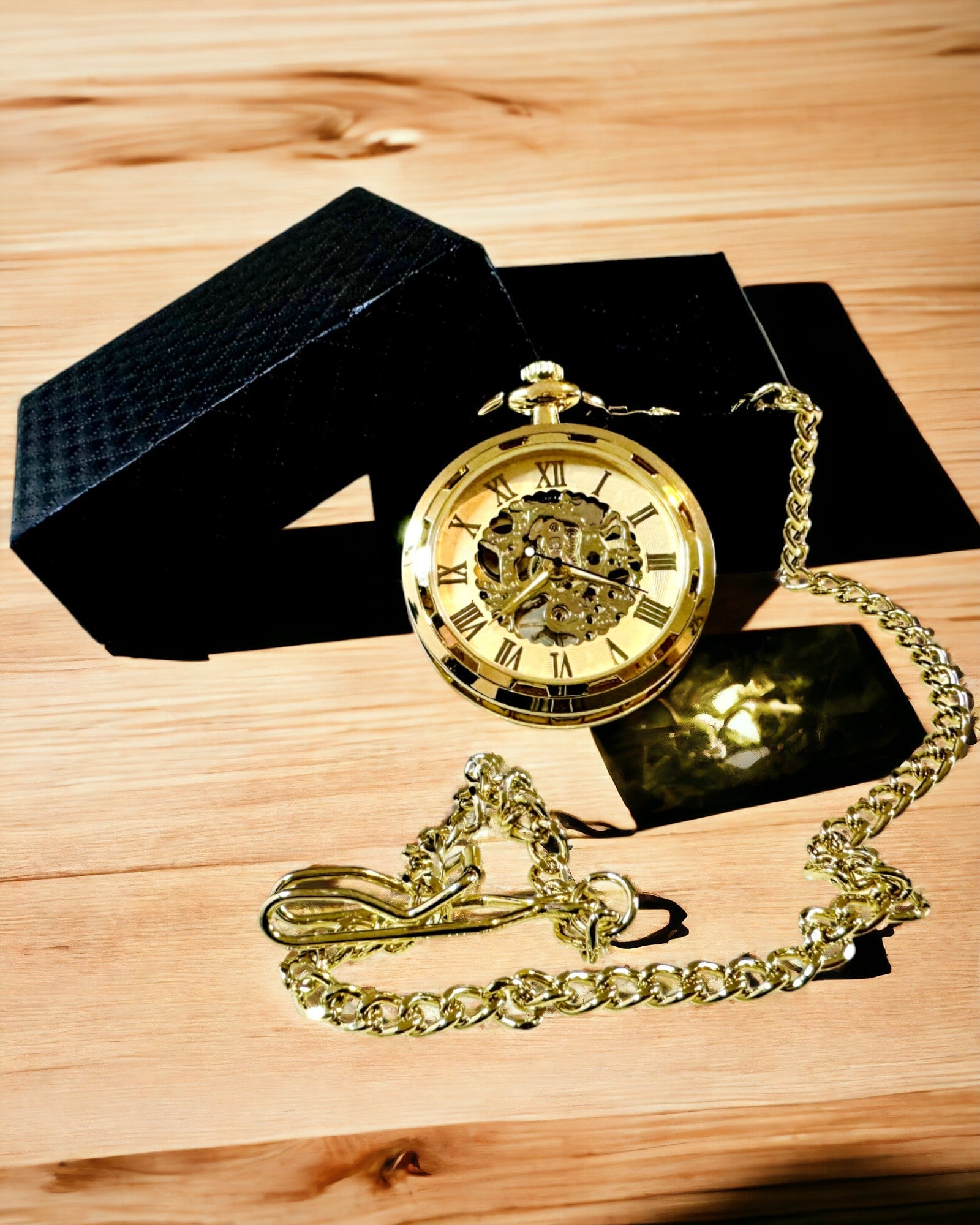 Retro Fickur – Mekanisk Lyx i Vintage-stil färg guld, personalisering med gravyr