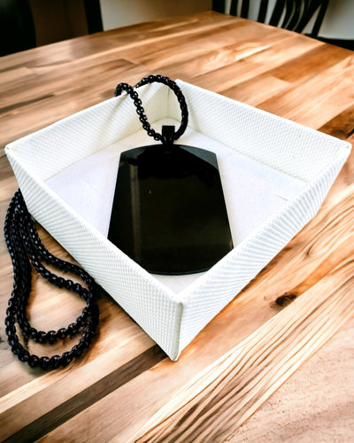 Halsband med Dog Tag "Tre Nyansers Stil" - ID-bricka - Elegant Hängsmycke i Rostfritt Stål med Graveringsalternativ