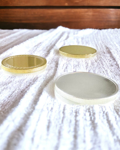 Tom Plånbok Utmaning med Möjlighet till Personlig Gravyr – Samlarobjekt, 40mm, fyra modeller