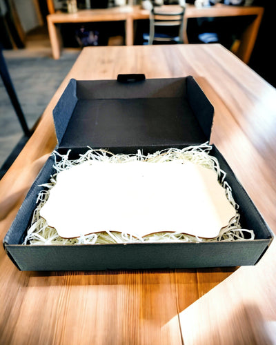 Dekorativt Trähänge med Möjlighet till Personalisering – Flera Former