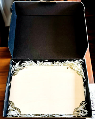 Dekorativt Trähänge med Möjlighet till Personalisering – Flera Former