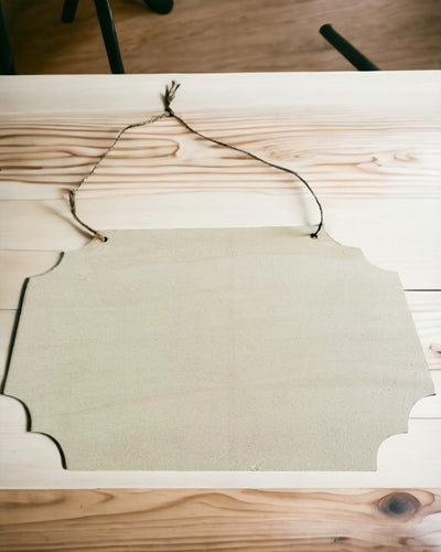 Dekorativt Trähänge med Möjlighet till Personalisering – Flera Former