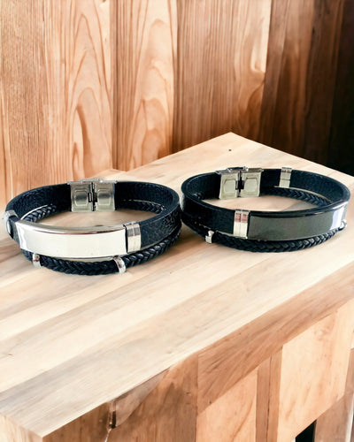 Herrarmband i PU-läder och rostfritt stål med möjlighet till gravyr – Finns i två färgvarianter