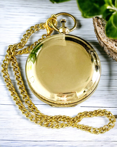 Kompass i gyllene färg Äventyr – Elegant Upptäcktsnavigator