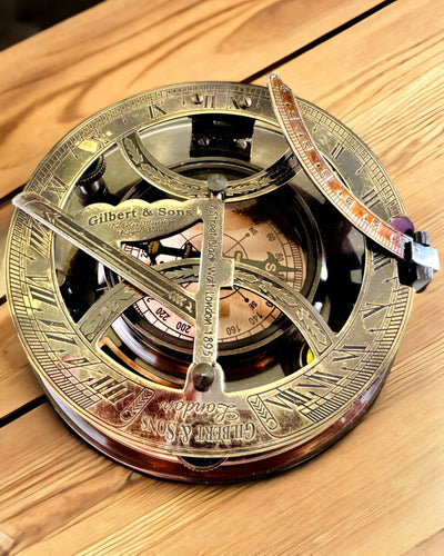 Antik Premium Navigationskompass med Graveringsmöjlighet – Handgjord