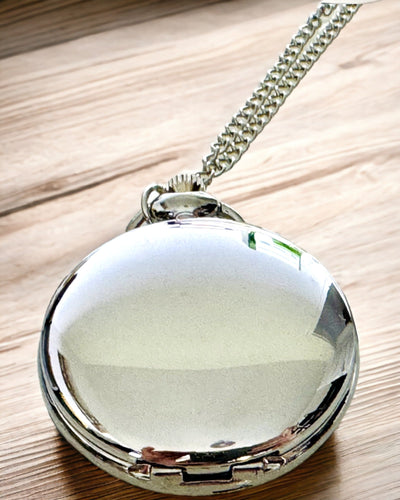 Klassisk Silverfickur med Graveringsalternativ