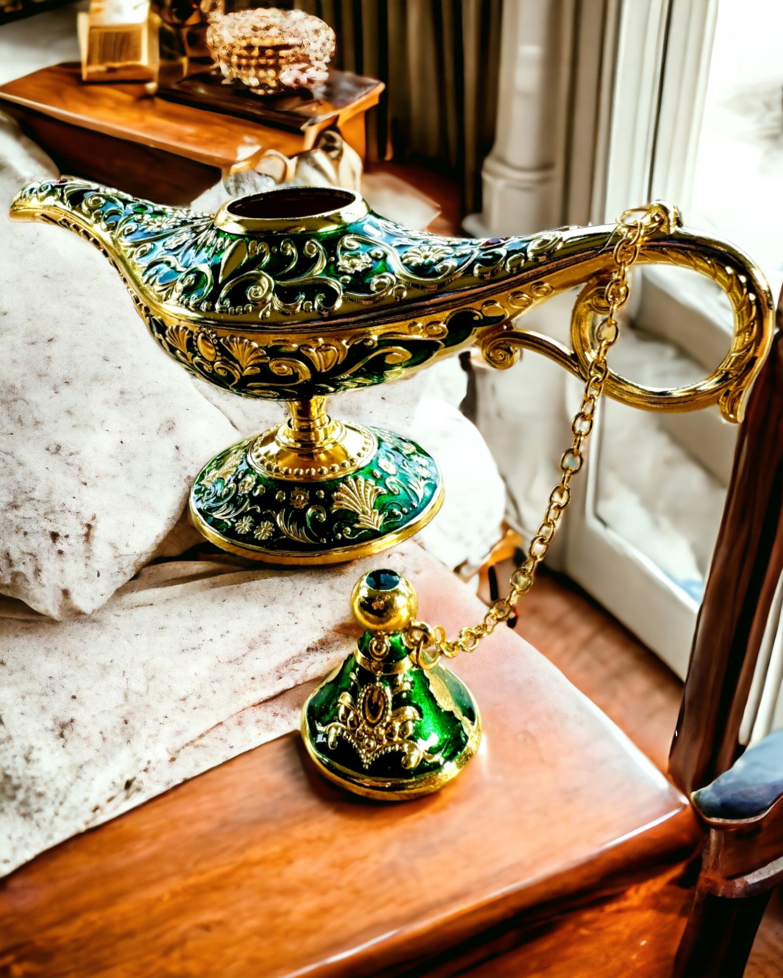 Magisk Lampa av Aladdin med Graveringsalternativ - Variant Mörkgrön, genomvävd med guld