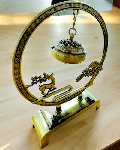 Elegant Metallhållare För Rökelse "Stor Frid" - möjlighet till personlig gravyr