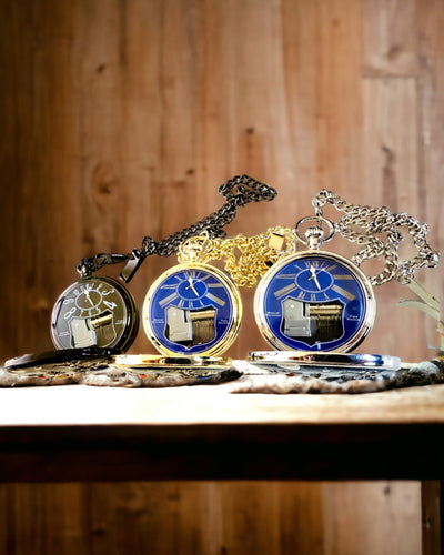 Fickur "Astrum Temporis" - Guldinramning. Möjlighet till personlig gravyr