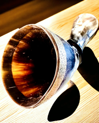 Hornmugg "Viking Valor" - Handgraverad, Premiumkvalitet - 4 varianter att välja mellan