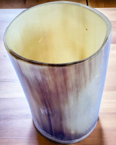 Handgjord Liten Kopp med Graveringsmöjlighet, indisk Bägare, möjlighet till anpassning som present, gravyr. Ljus färg