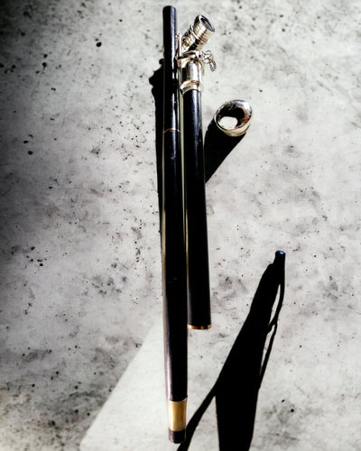 GÅSTAV MED HANDTAG OCH KIKARFUNKTION – ELEGANT OCH MODERN, 95 CM - kaptenens "Navigator's Crest"