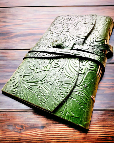 Premium Läderanteckningsbok "Naturens Elegans" - 200 sidor, 120g, anteckningsbok, skissbok, 2 färger att välja mellan, personlig gravyr