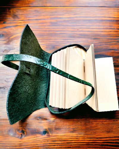 Premium Läderanteckningsbok "Naturens Elegans" - 200 sidor, 120g, anteckningsbok, skissbok, 2 färger att välja mellan, personlig gravyr