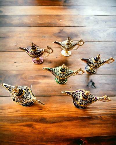 Liten 4 cm Magisk Lampa Aladdins, nyckelring, 6 färgvarianter - Förtrollade Minnen, personalisering med gravyr