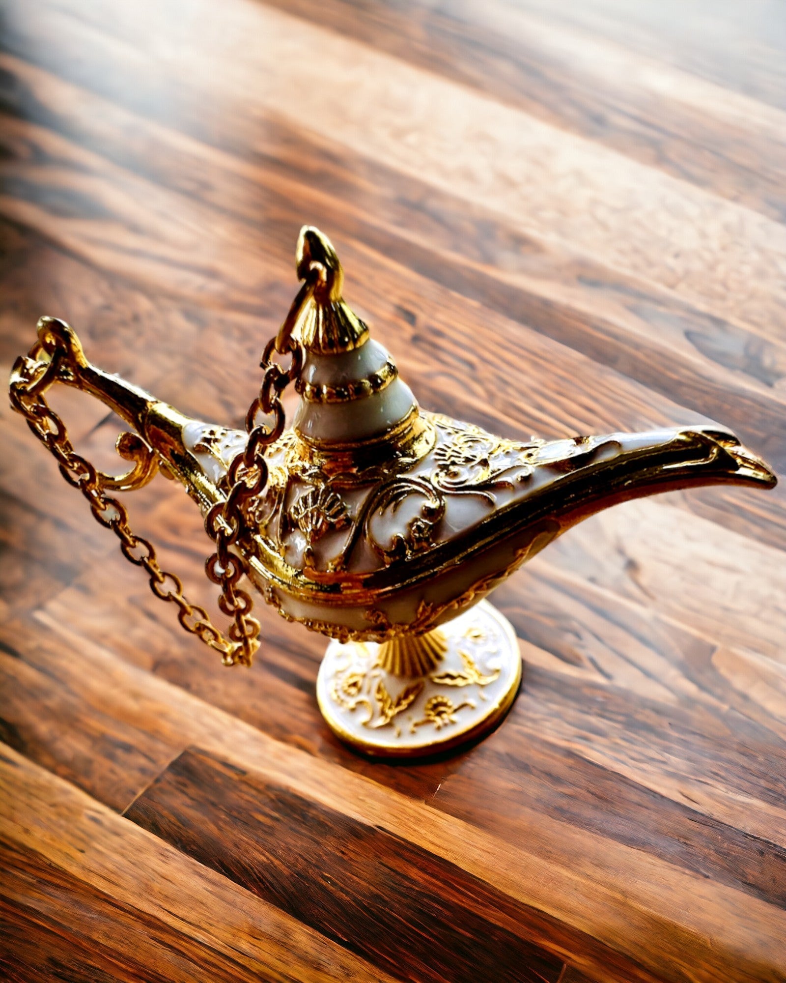 Malutka 4 cm Magisk Lampa Aladdin, nyckelring, 6 färgvarianter - Förtrollade Minnen, personalisering med gravyr
