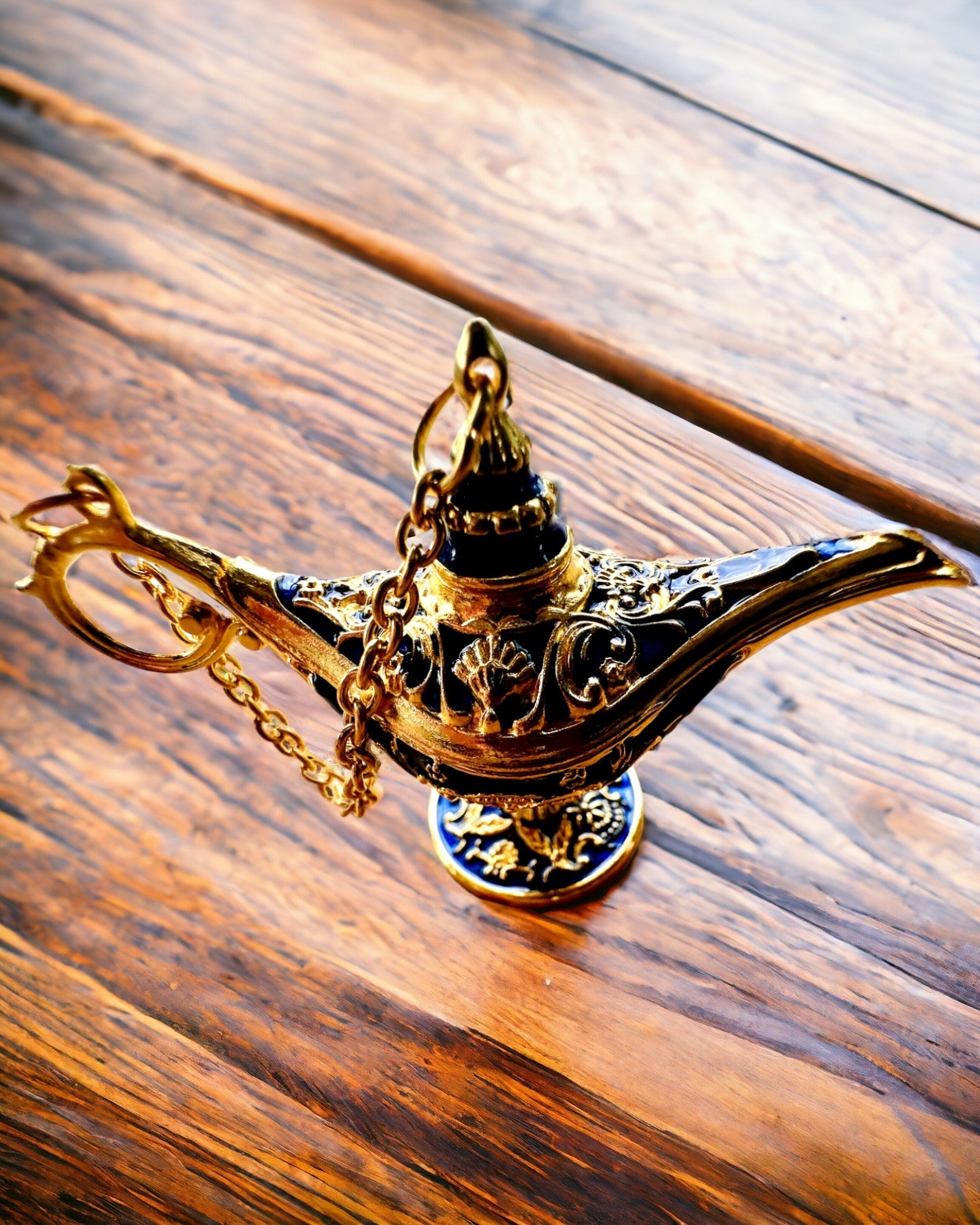 Malutka 4 cm Magisk Lampa Aladdin, nyckelring, 6 färgvarianter - Förtrollade Minnen, personalisering med gravyr