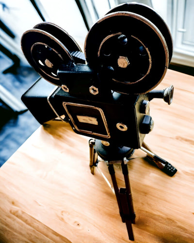 Retro Kamera "Filmisk Nostalgia", möjlighet till personlig gravyr