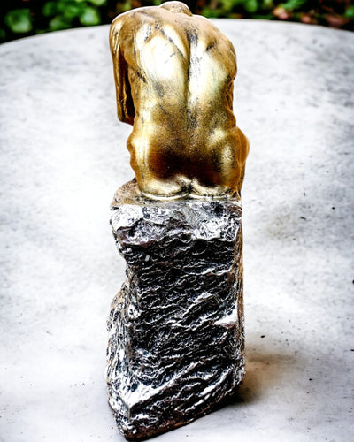 Złoty Myśliciel - Figur i harts, personalisering med gravyr