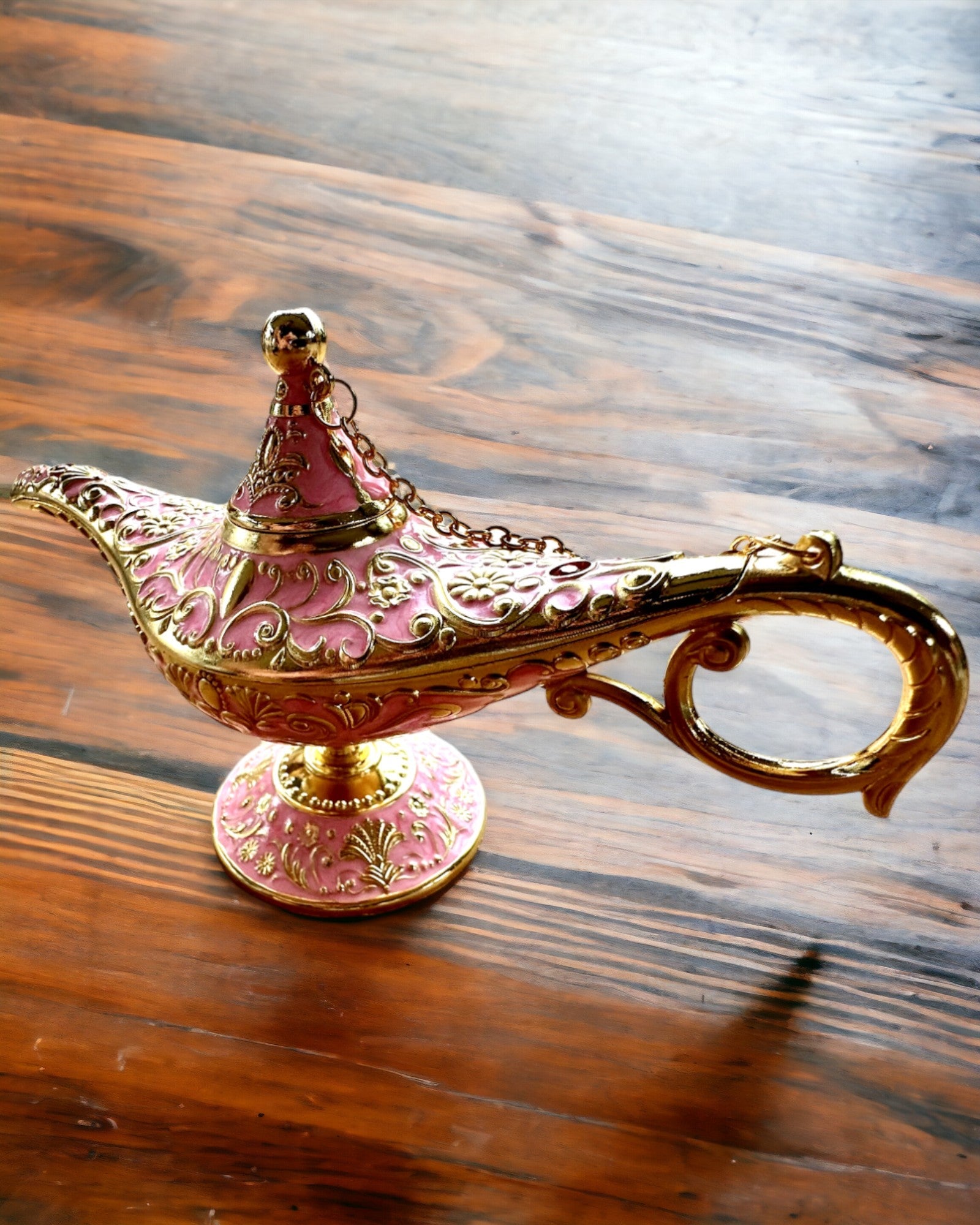 Magisk Lampa av Aladdin med Graveringsalternativ - Rosa Variant, flätad med guld