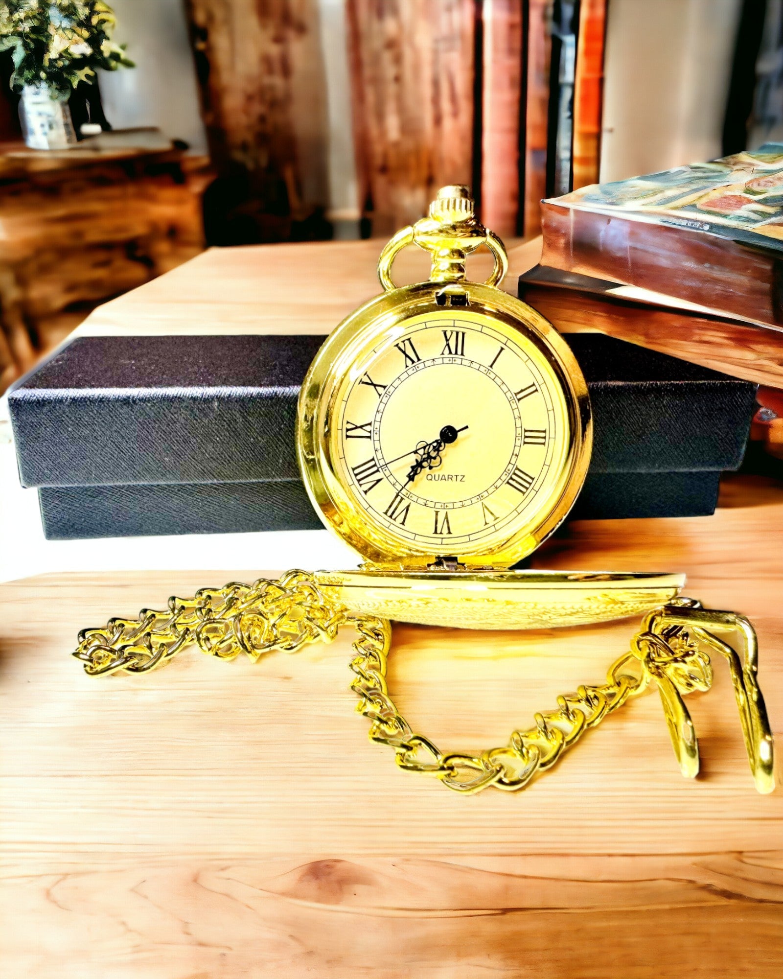 Fickur i guld med vintage-stil och gravyrer – Elegant herraccessoar, perfekt presentidé