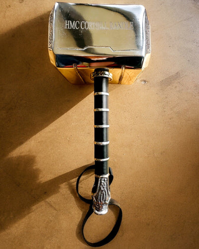 Mjölnir "Chief" - Handgjord hantverkshammare, anpassad med gravyr som present