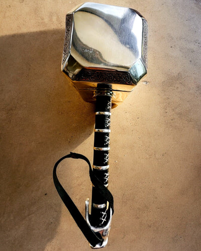 Mjölnir "Chief" - Handgjord hantverkshammare, anpassad med gravyr som present