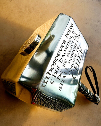 Mjölnir "Chief" - Handgjord hantverkshammare, anpassad med gravyr som present