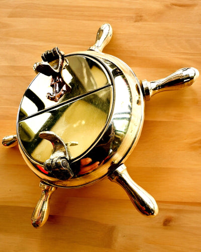Mässing Kaptenens Askfat - möjlighet till personlig gravyr som present, handgjord