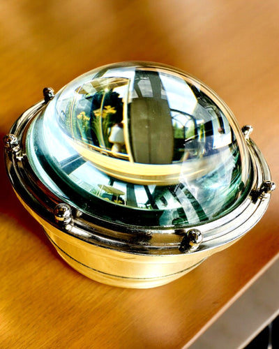 Bailey Compass Clock - Elegant Klocka med Kompassmotiv med Möjlighet till Gravyr