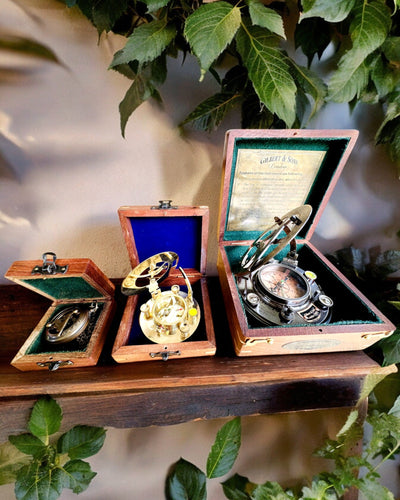 Trälåda för kompass "Navigator" - möjlighet till personlig gravyr