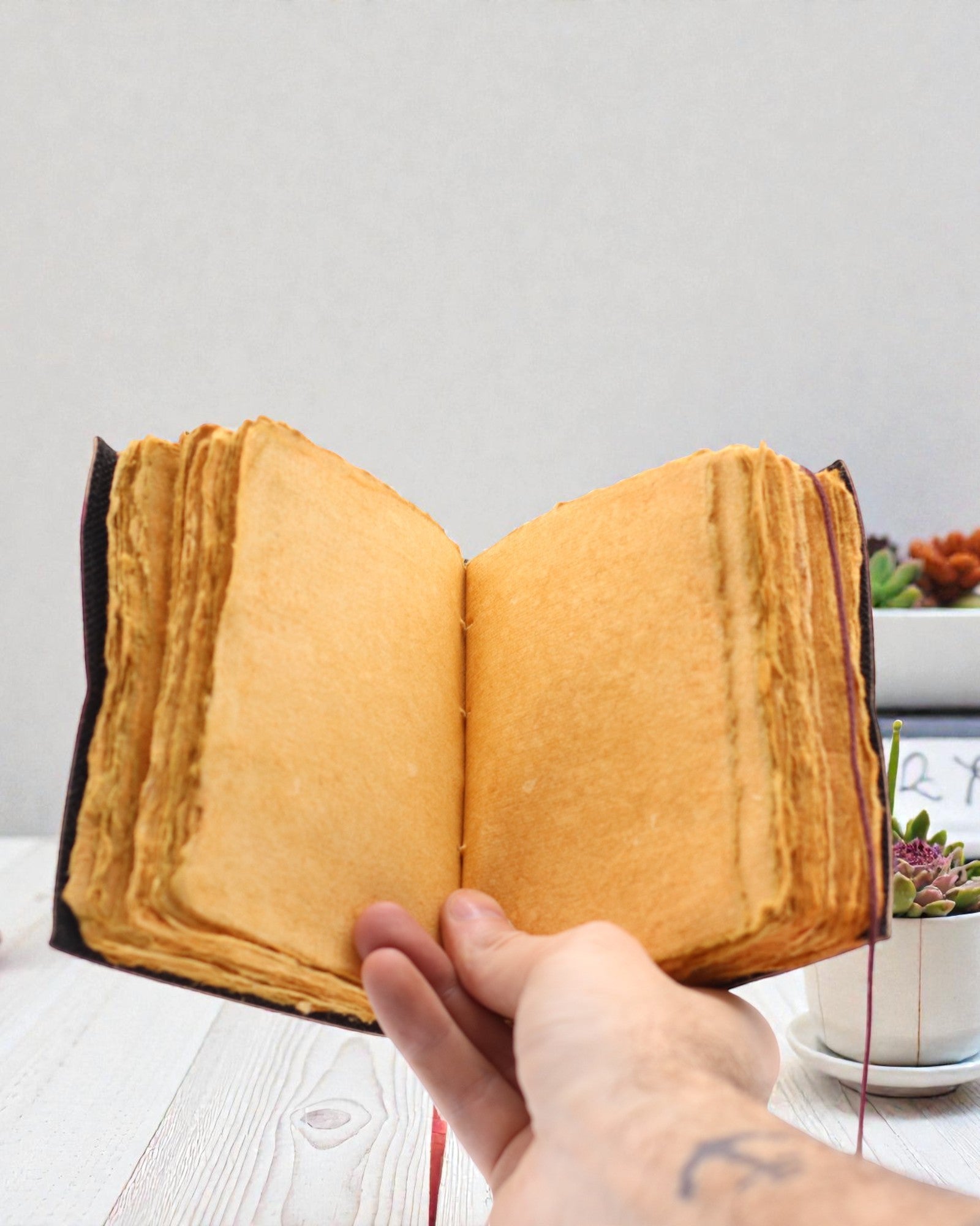 Dies Bona – Anteckningsbok i läder Varje dag är inte nödvändigtvis bra