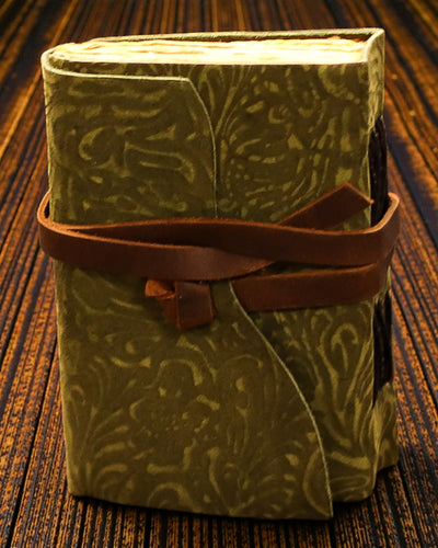 Green Maze Vintage – läderinbunden anteckningsbok med åldrade sidor 12,7 × 8,9 cm