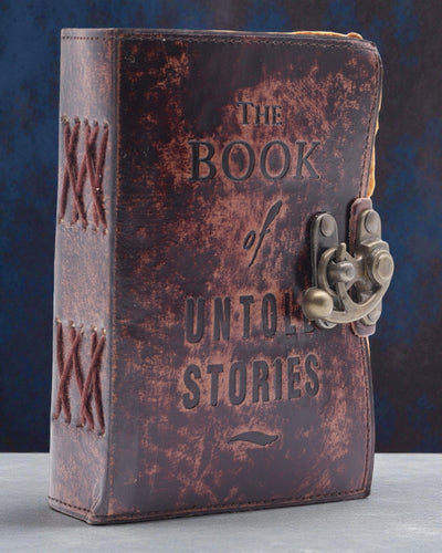 Antiqua Stories – anteckningsbok i läder med åldrade blad 15 × 10 cm, Anteckningar om oberättade berättelser